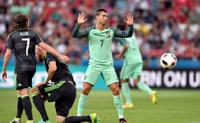 Beta/AP Photo/Martin Meissner