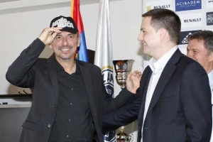 Vermez ''tri puta meri...''