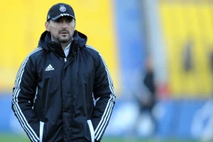 Vermez: ''Trebalo je u prvom poluvremenu da rešimo meč!''