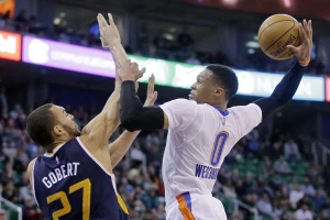 Luda NBA noć, favoriti padali kao snoplje, Vestbukova simultanka!