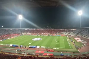Još malo atmosfere sa stadiona, jeste li dovoljno zagrejani?