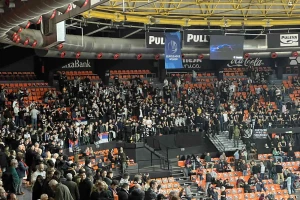 UŽIVO - Španski novinari: "Nije bilo bučnijih ovde od navijača Partizana"