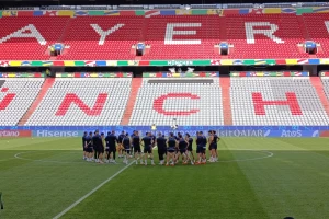Poslednji trening pred Sloveniju - Tadić i MItrović nerazdvojni, Stojkovićeve čarolije!
