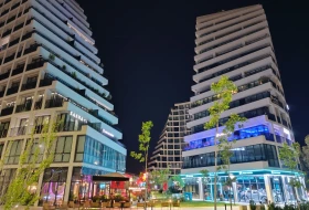 Albanski burek u ulici Bila Klintona, šta sve vidi jedan Srbin u Tirani?