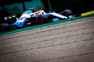 Gledate li virtuelne trke Formule 1? Obamejang iz Arsenala vozi za Meklaren, evo kako je prošao!