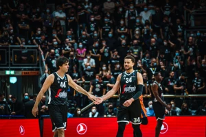 ''Devotion'' u Bolonji! Virtus spektakularno proslavio ulazak u Evroligu!