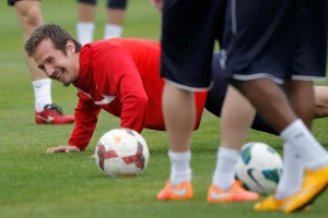 Terzićev ''očinski savet'': ''Vule, što ne odeš u Zenit?''