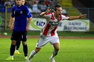 Zvezda presekla oko Vuleta!