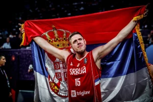Jutarnja beseda gospodina Štimca: "Srbijo imaš najboljeg na svetu i u košarci!"