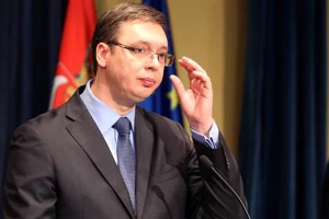 Vučić: "Organizovana akcija, bande lažnih zvaničnika..."
