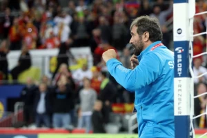 Vujović: "Šta da radimo u ovoj vukoj*****?"