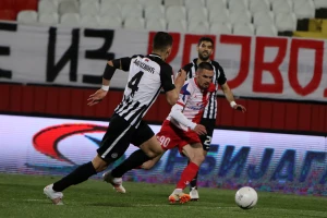 Partizan ili inostranstvo? Vukadinović napustio pripreme Vojvodine, ostaje li?