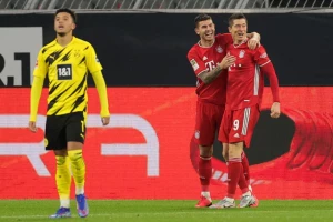 Povratak u pravi čas, Levandovski overava titulu u Majncu