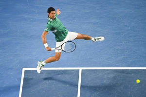 Neustrašivo od starta, Novak zaokružio srpski dan u Melburnu!