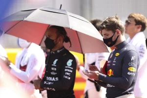 Hamilton diskvalifikovan, Formula 1 pred novim šampionom?