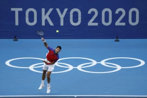 Pamtite li bolji Novakov servis? Đoković poveo protiv Štrufa!