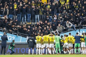 Posle urušavanja tribine na kom su bili navijači Vitesea, zatvoren stadion