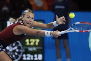 WTA finale - Kontavejt ubedlljiva protiv Krejčikove na startu