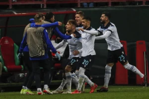 LE (E, G i H): Imobile penalima doneo pobedu Laciju, rutina Vest Hema, Galata iznenadila Marsej