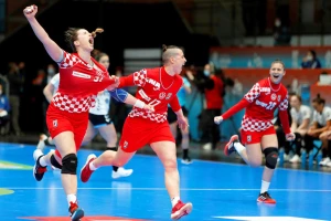 Hrvatska režirala preokret Argentini i ostala u borbi za četvrtfinale