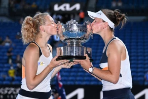 Neprikosnovene - Krejčikova i Sinjakova šampionke AO