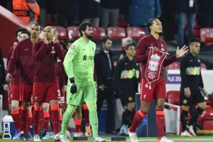 Golazo Lautara nedovoljan - Pirovo rušenje "Enfilda" posle godinu dana, Liverpul u četvrtfinalu