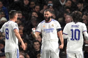 Benzema het-trikom srušio Čelsi, Real iz Londona vidi polufinale Lige šampiona