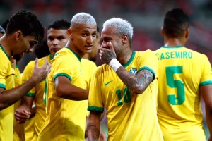 Neviđeno - Brazilci ušli na stadion kao na karneval!