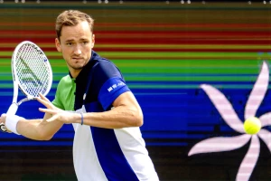 Uzalud mu prvo mesto - Medvedev ponižen u finalu od 205. tenisera sveta!