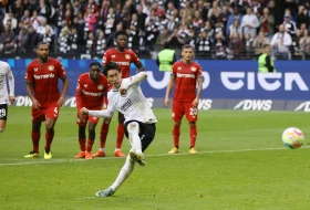 Daiči Kamada menja klub