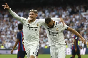 Valverde heroj Reala, Barsa pala na "Bernabeu"!