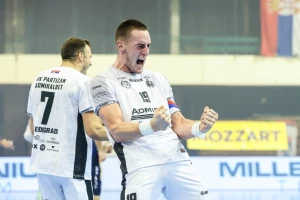 Kapiten Partizan AdmiralBeta trenira punom parom: "Radujem se, niko se nije lepo proveo kad su Grobari tu"