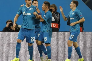 LE, grupe C i D - Zenit slavio posle preokreta, Zvezdin rival iz kvalifikacija namučio "Modre"