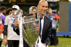 Zidan izabrao bivšu zvezdu Barse, Perez je protiv!