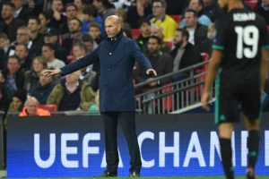Zidan pred najtežom odlukom, da li je njegovo vreme prošlo?!
