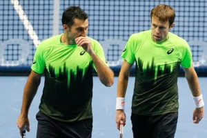 London - Zikiju i Nestoru izmiče 1/2 finale
