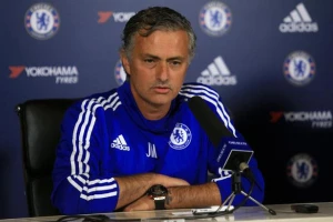 Murinjo novinaru: "Izguglaj, glupo ti je pitanje"