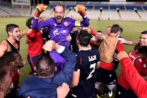 Borjan želi Zvezdu da digne ''u nebesa''!