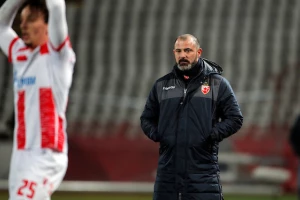 Stanković o već "prišivenoj" tituli Zvezde, dvomeču sa Milanom, pozivima iz Intera... Od navijača traži samo jednu stvar!