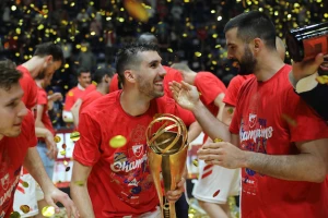 Zvezdin MVP na meti Barse?!