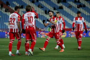 Fudbal se surovo poigrao sa Čukaričkim, Zvezda prva ponovo!