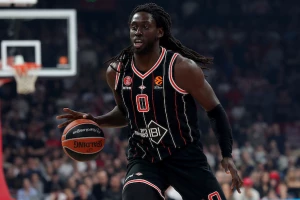 Čekajući šta će biti sa Željkom, Hapoel "blindirao" Motlija!