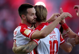 POLUVREME - Kapitenski početak Ivanića, Zvezda dominira od starta!