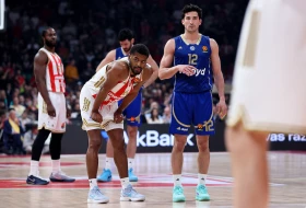 POLUVREME - Za sada nije Zvezdino veče u "Areni"