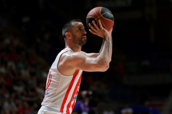 Posle dolaska Vildoze u Partizan, oglasio se Branko Lazić