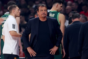 Atamanov asistent ne očajava, navijači Olimpijakosa mu probudili asocijaciju