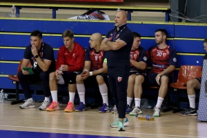 Zvezda ostala bez trenera, Žikici Milosavljeviću presudio poraz od Proletera