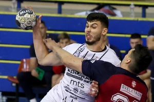 Partizan AdmiralBet nadigrao Zvezdu, crno-belima rukometni "večiti derbi"!