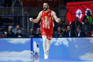 Rekorder Lazić spušta loptu, ostavlja nešto i za kraj karijere