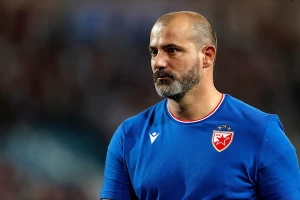 Stanković: "Ako neko ume da preokrene pred 50.000 navijača, onda je to Zvezda!"